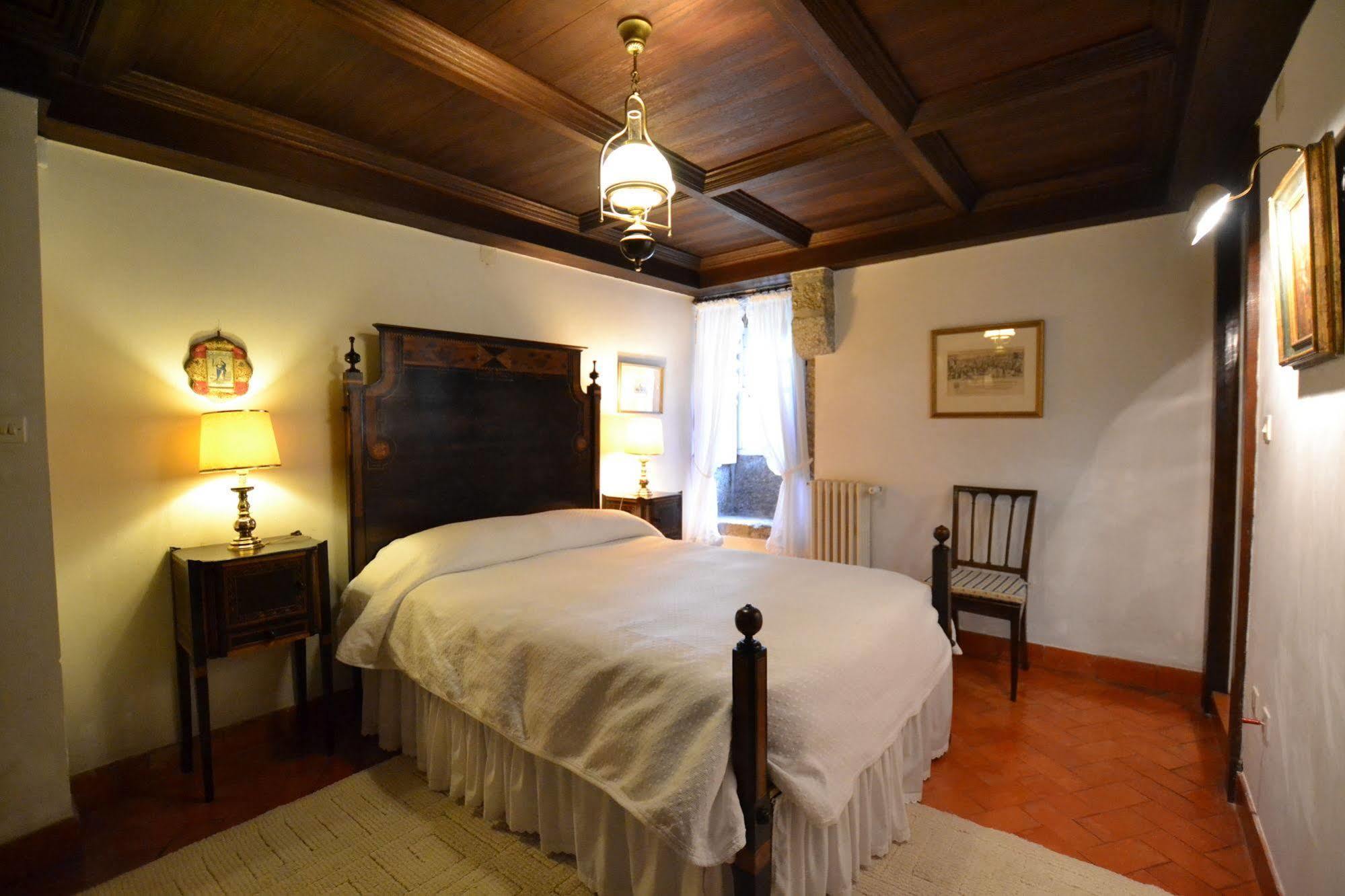 Casa Das Paredes Фафе Екстериор снимка